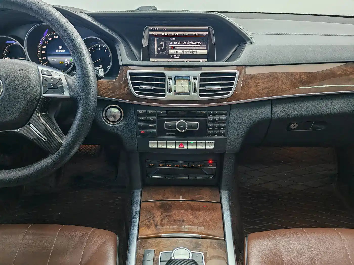 Mercedes-Benz E-Class 2015 E 320 L фото 11