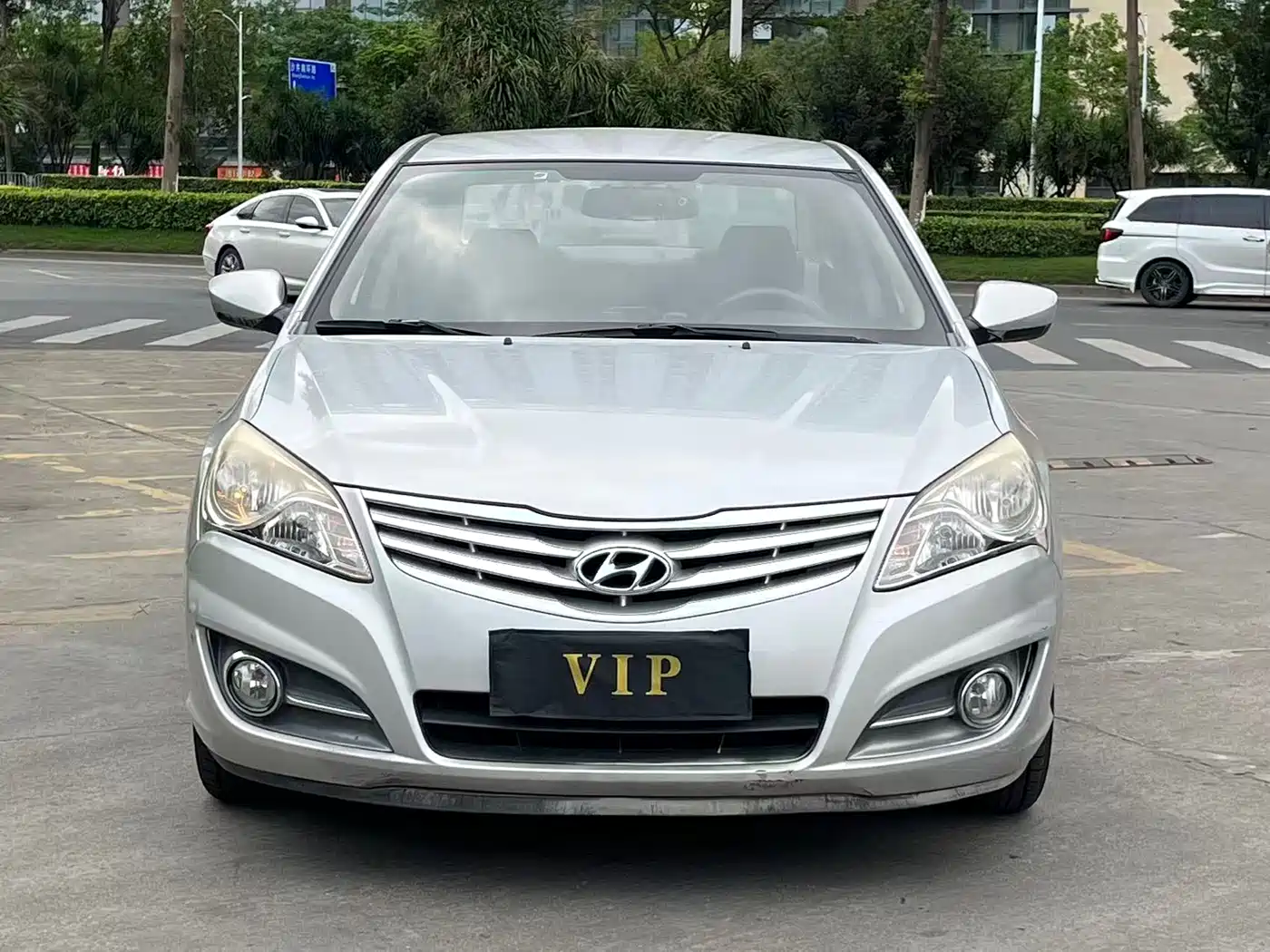 Hyundai Elantra 2011 1.6L Automatic Comfort фото 2
