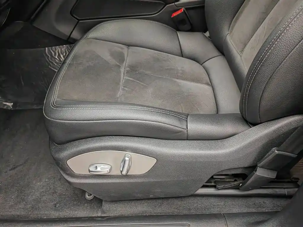 Porsche Macan 2020 Macan 2.0T фото 20
