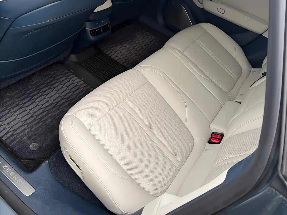 ZEEKR EXTREME KRYPTON 007