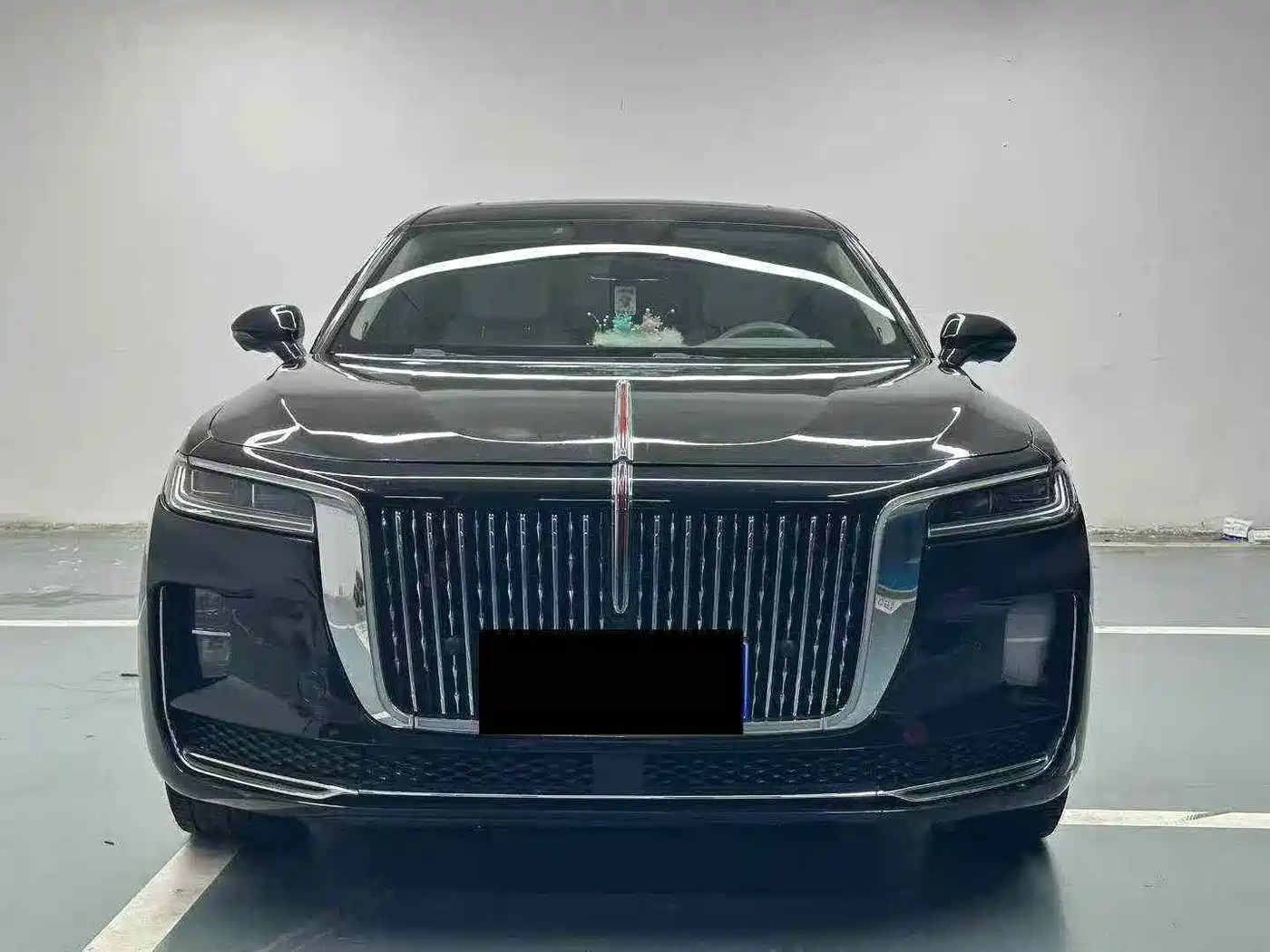  HONGQI H9