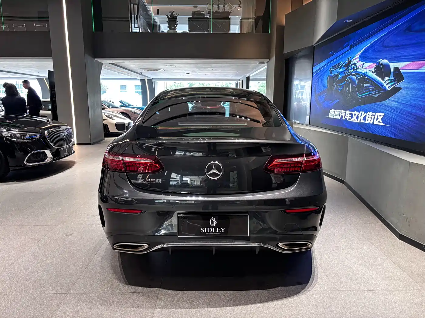 MERCEDES-BENZ E CLASS