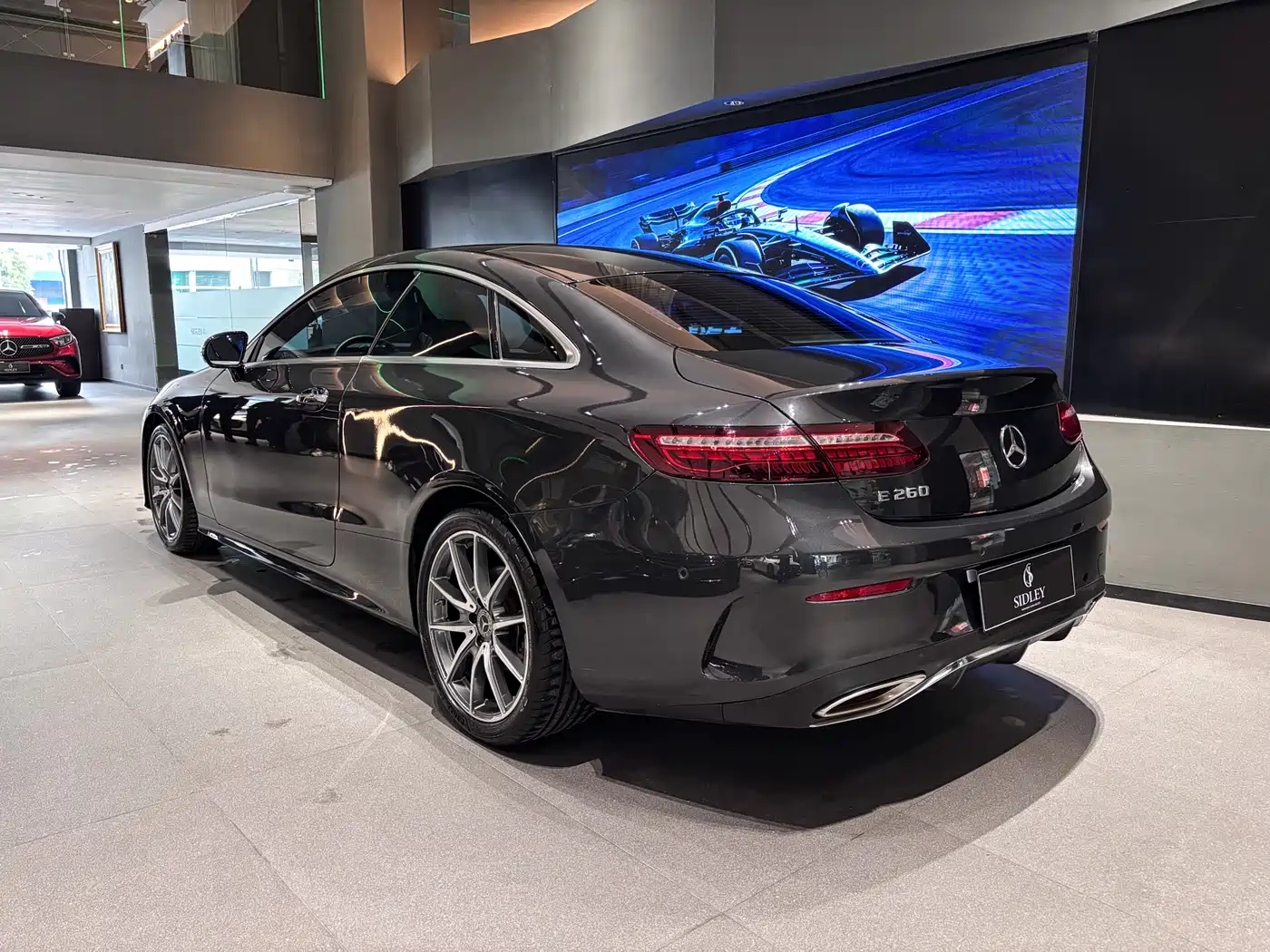 MERCEDES-BENZ E CLASS