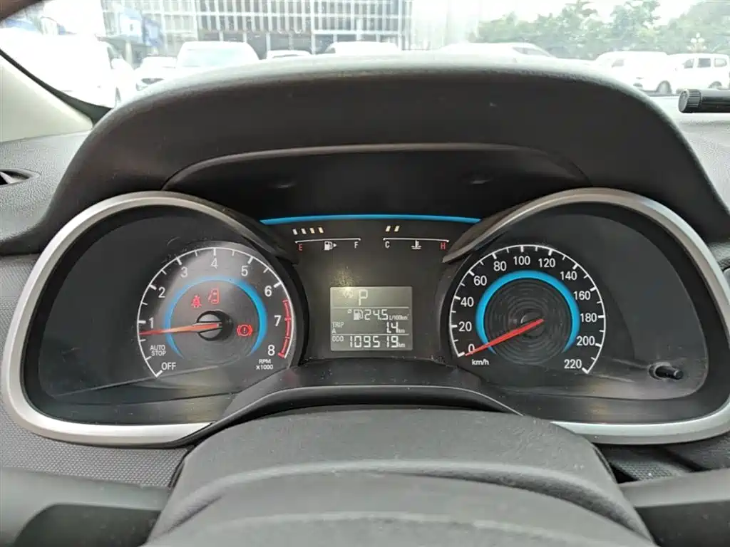 Chevrolet Cavalier 2016 1.5L Automatic Enjoyment Edition фото 12