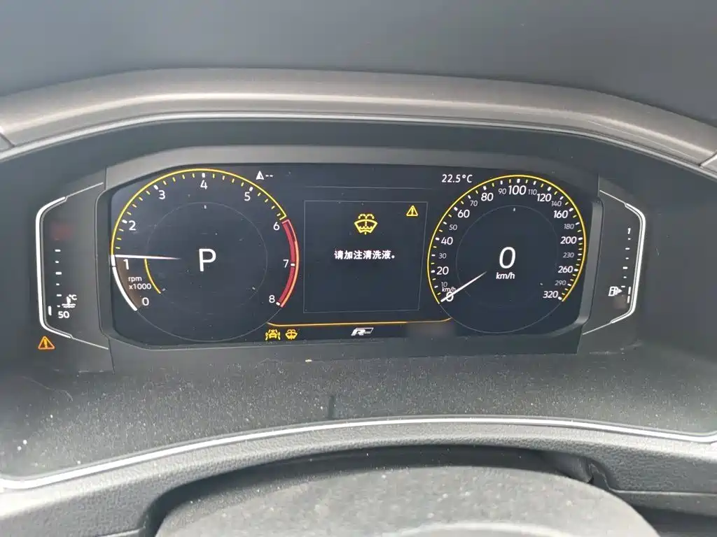 Фото 4 - Volkswagen T-ROC