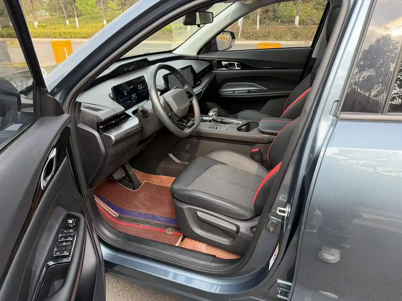 CHANGAN CHANGAN AUCHAN Z6