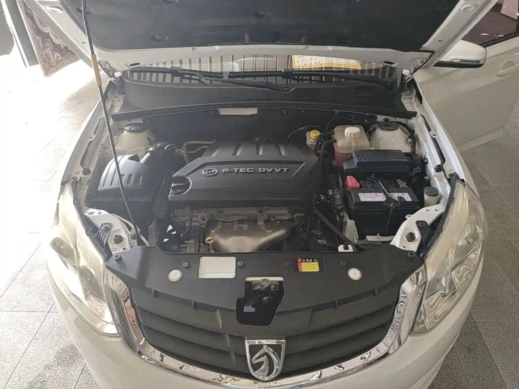 Baojun 630 2015 2014 1.5L Automatic Comfort