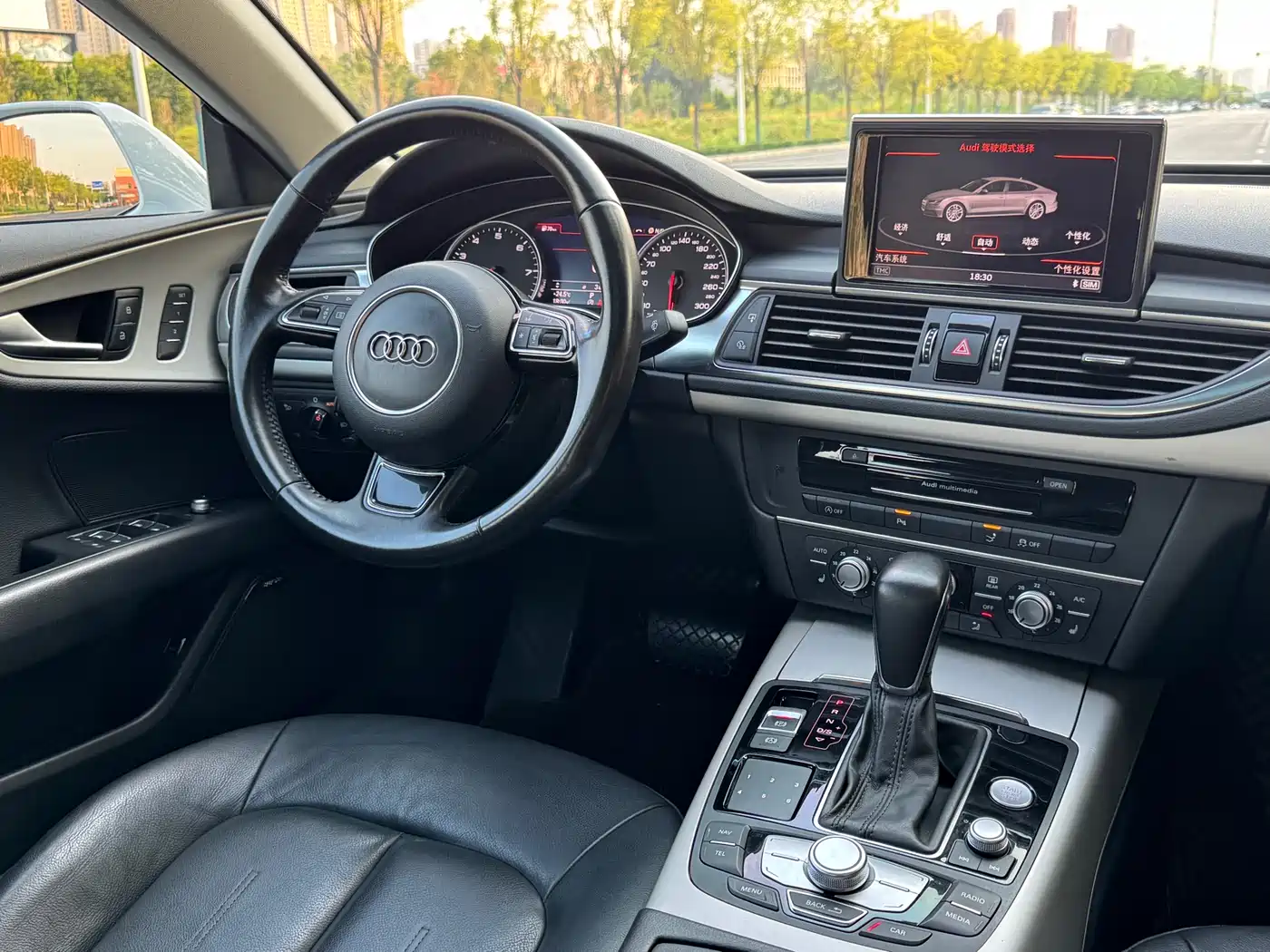 Фото 15 - Audi A7