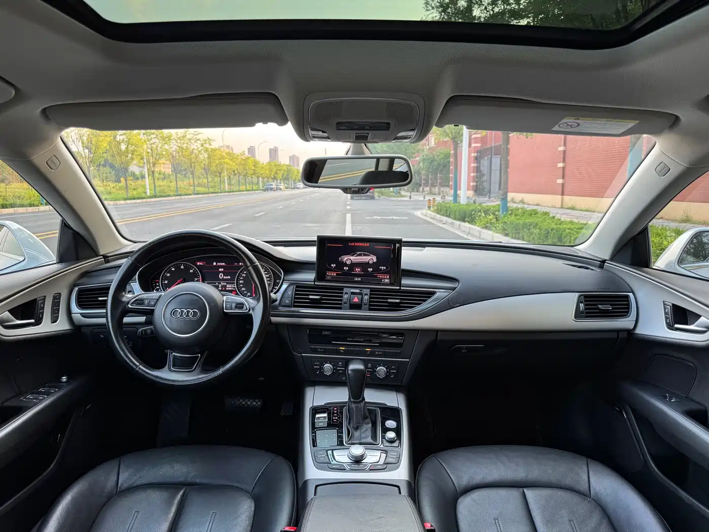 Фото 12 - Audi A7