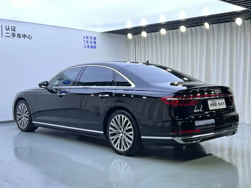 Audi A8 2021 A8L 55 TFSI quattro Luxury фото 5