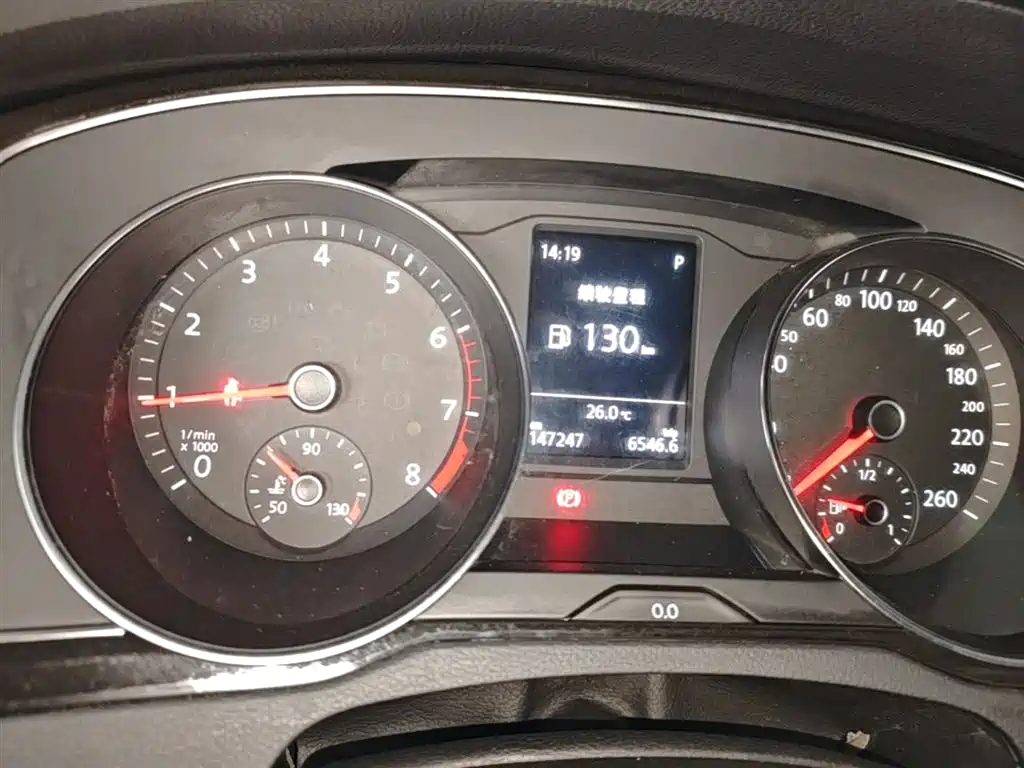 Volkswagen Magotan 2019 330TSI DSG Leading China V фото 12