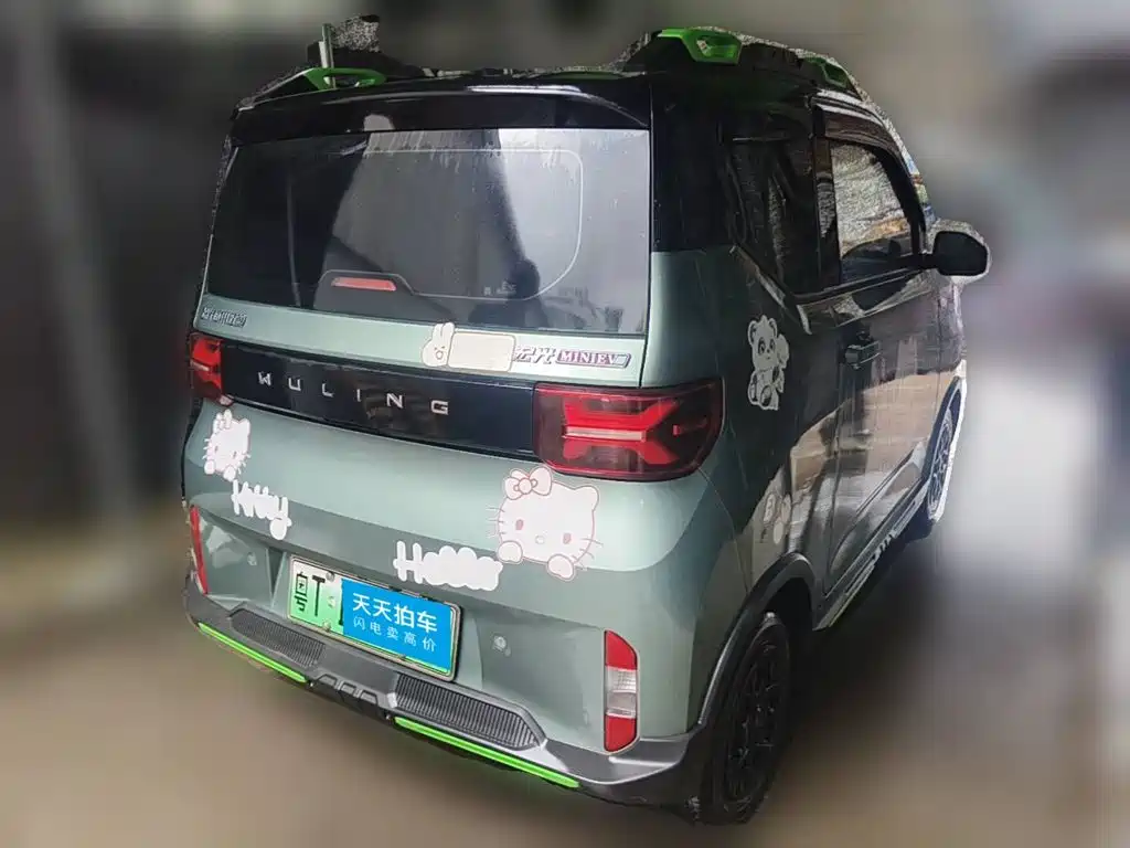 Photo 2 - Wuling Motors Hongguang MINIEV