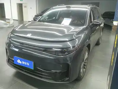 Leapmotor C16