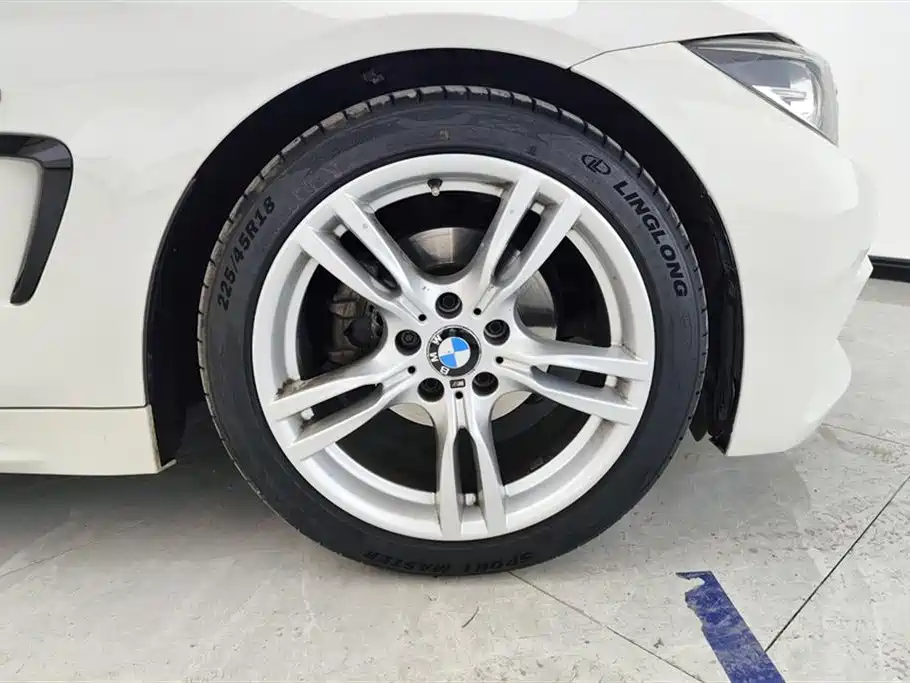BMW 4 Series 2017 425i Gran Coupe Leading M Sport Package фото 6