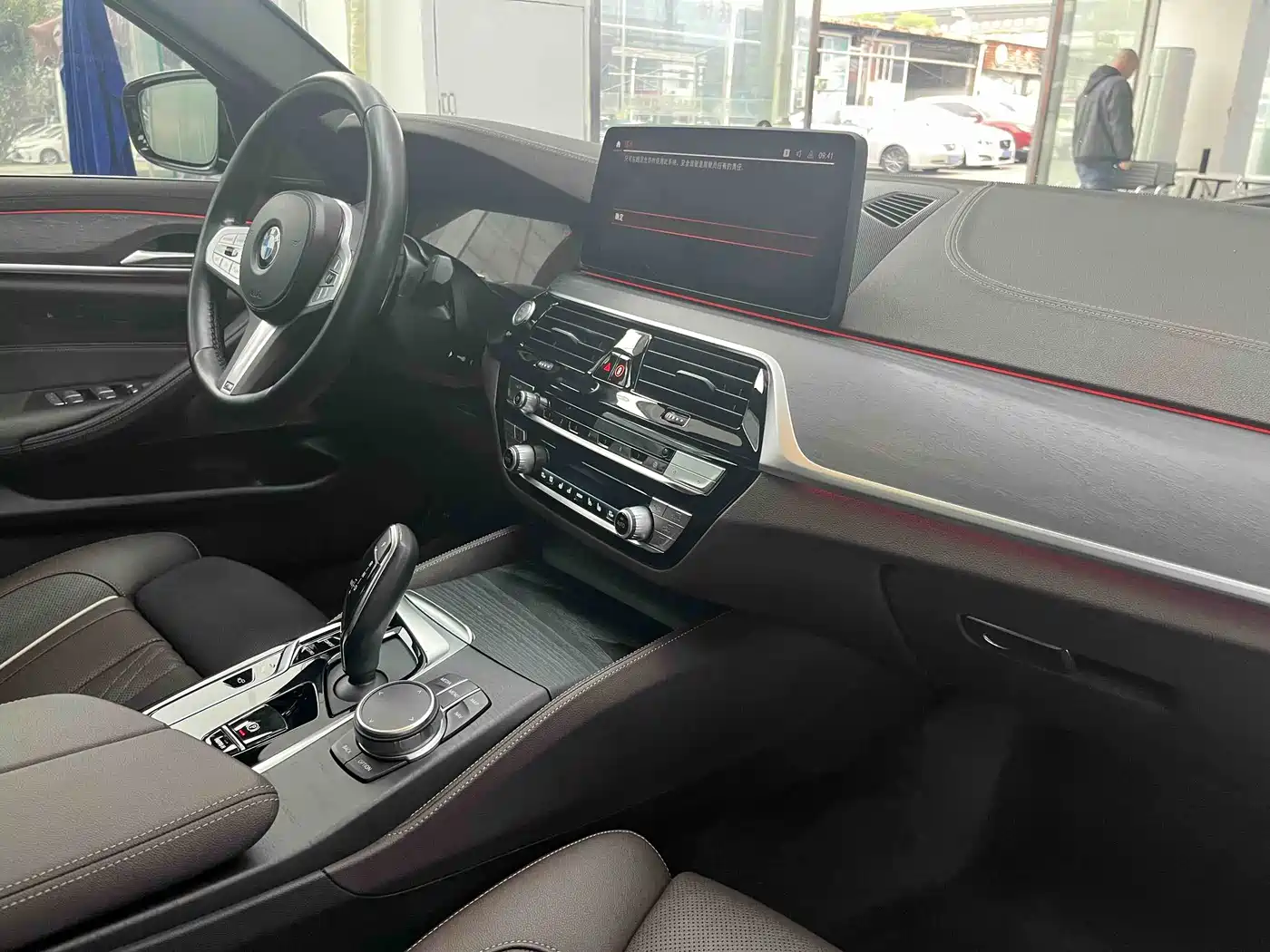 BMW 5 Series 2022 Model Third Facelift 530Li Premium M Sport Package фото 19