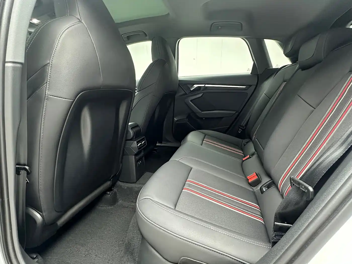 Audi A3 2022 Sportback 35 TFSI Style Sport фото 8