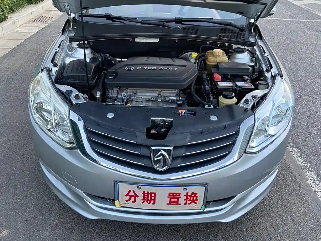 Baojun 630 2015 2014 1.5L Manual Comfort