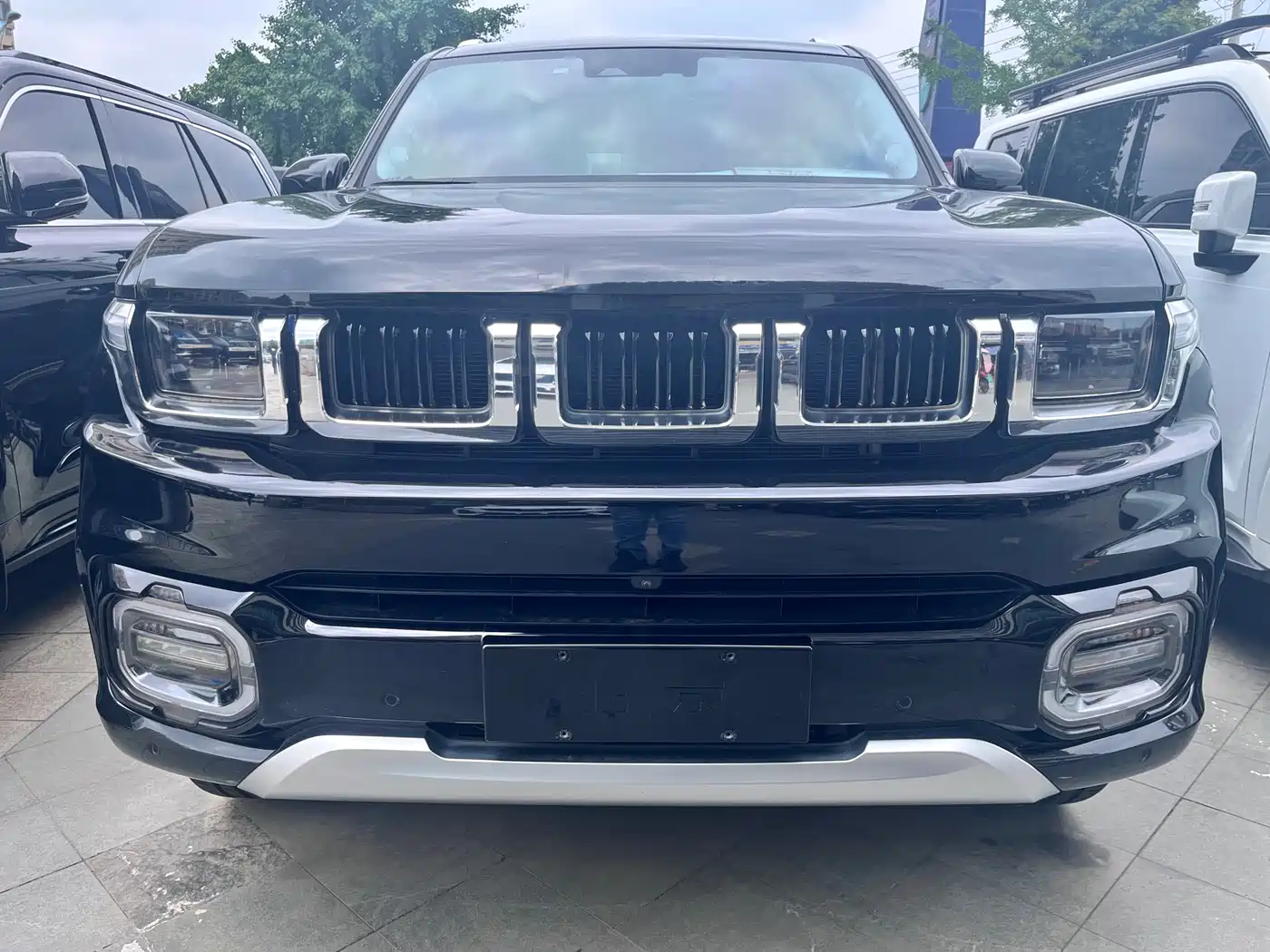 BAIC ORV Beijing Off-Road BJ60 2022 2.0T National Day Edition 7-Seater фото 2