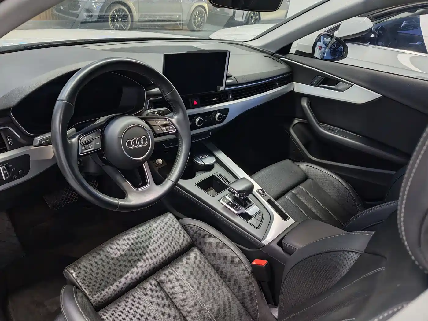 Audi A4L 2020 35 TFSI Fashion Dynamic Edition фото 5