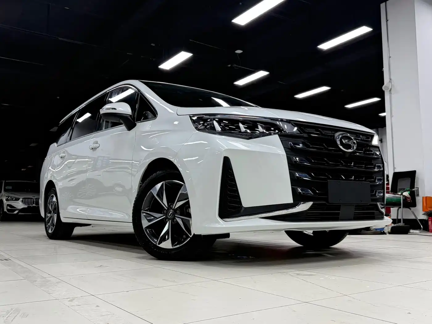 GAC Trumpchi Trumpchi M6 2021 PRO 270T Automatic Luxury Edition фото 2