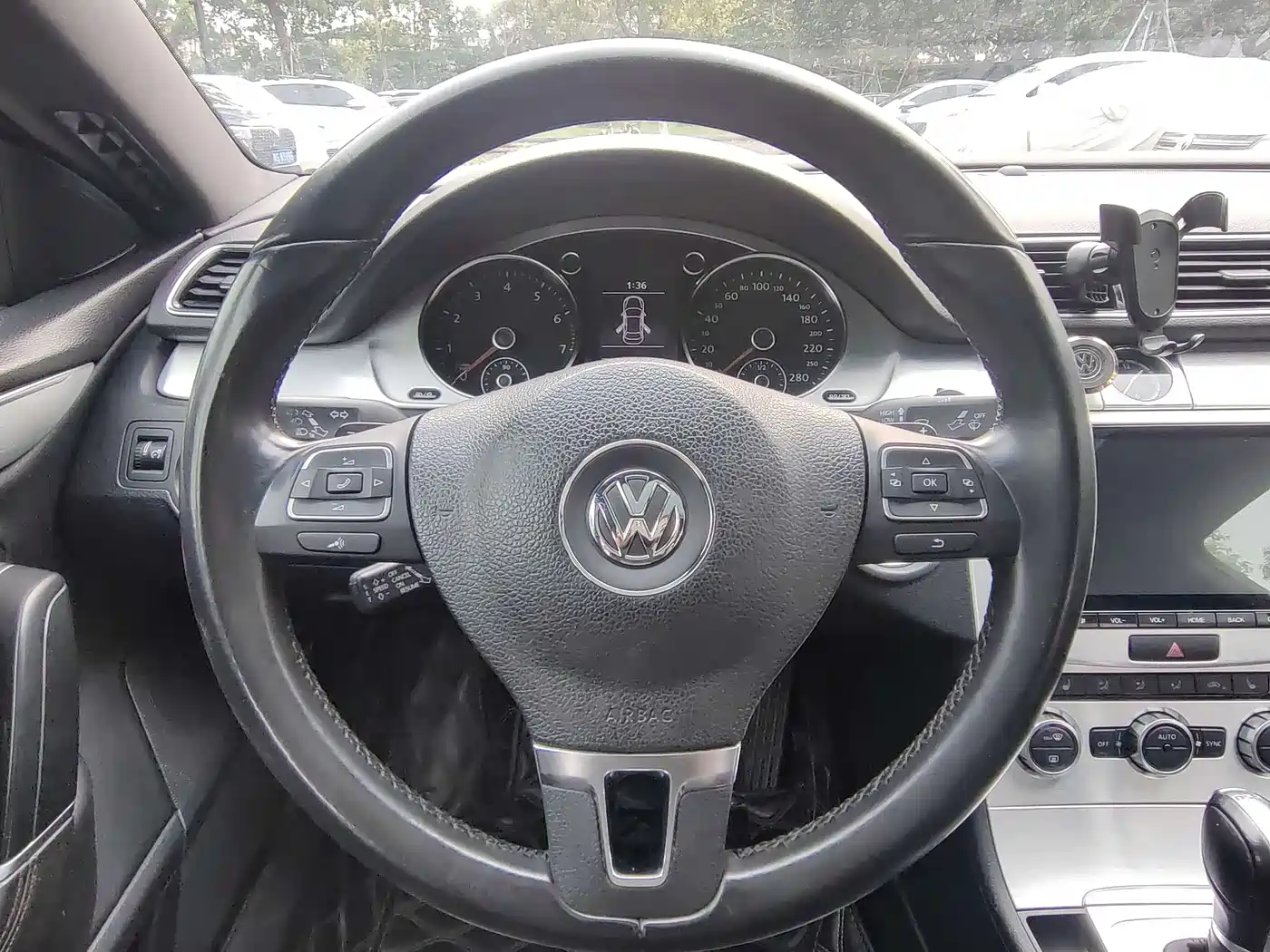 Volkswagen FAW-Volkswagen CC 2016 Model 1.8TSI Premium фото 15