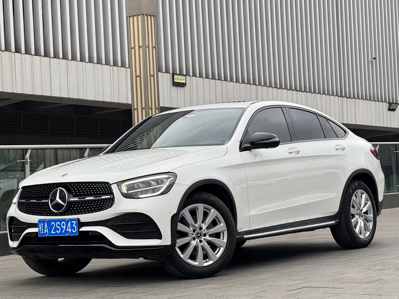 Mercedes-Benz GLC Coupe 2021 GLC 260 4MATIC Coupe SUV
