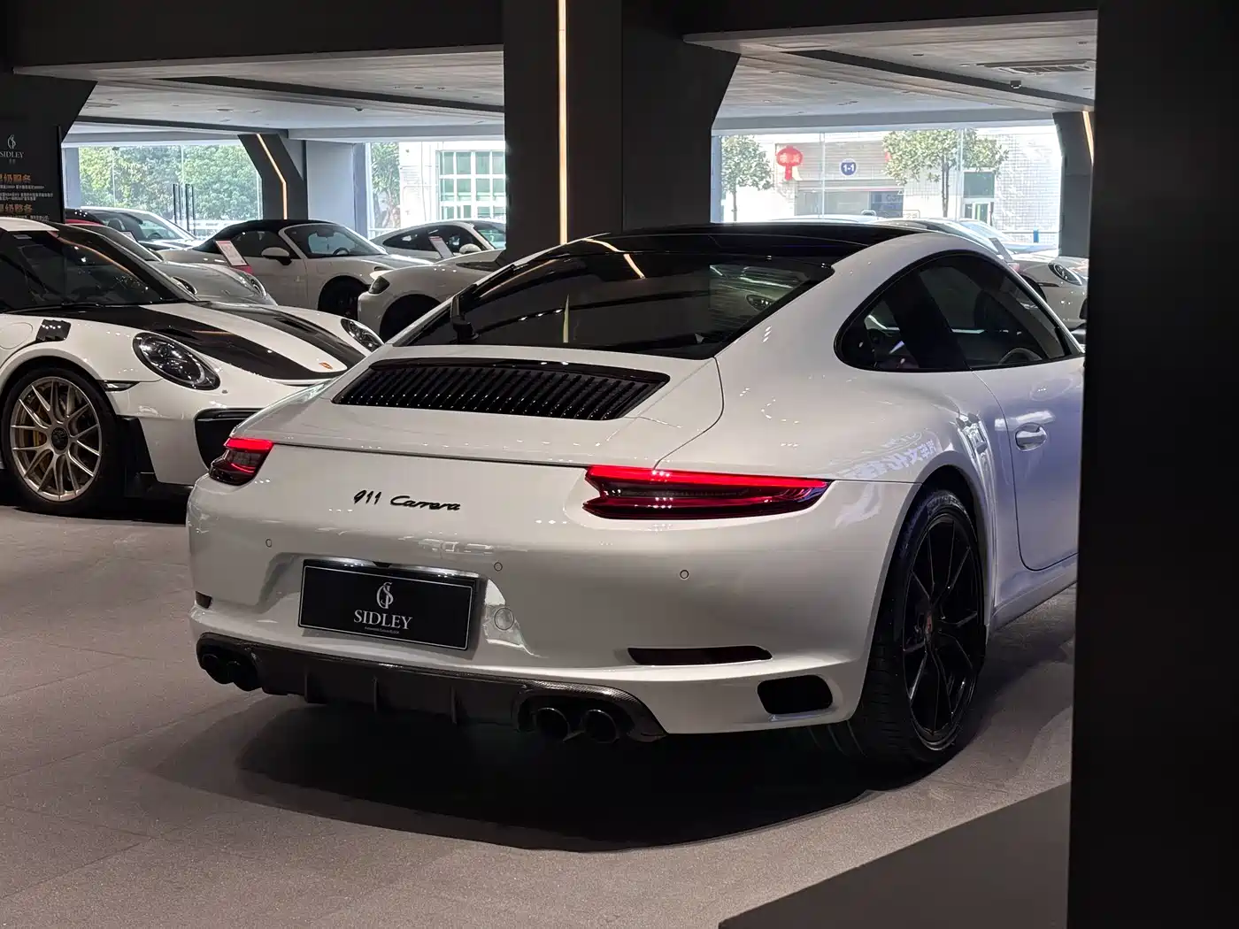 Porsche 911 2016 Carrera 3.0T фото 8
