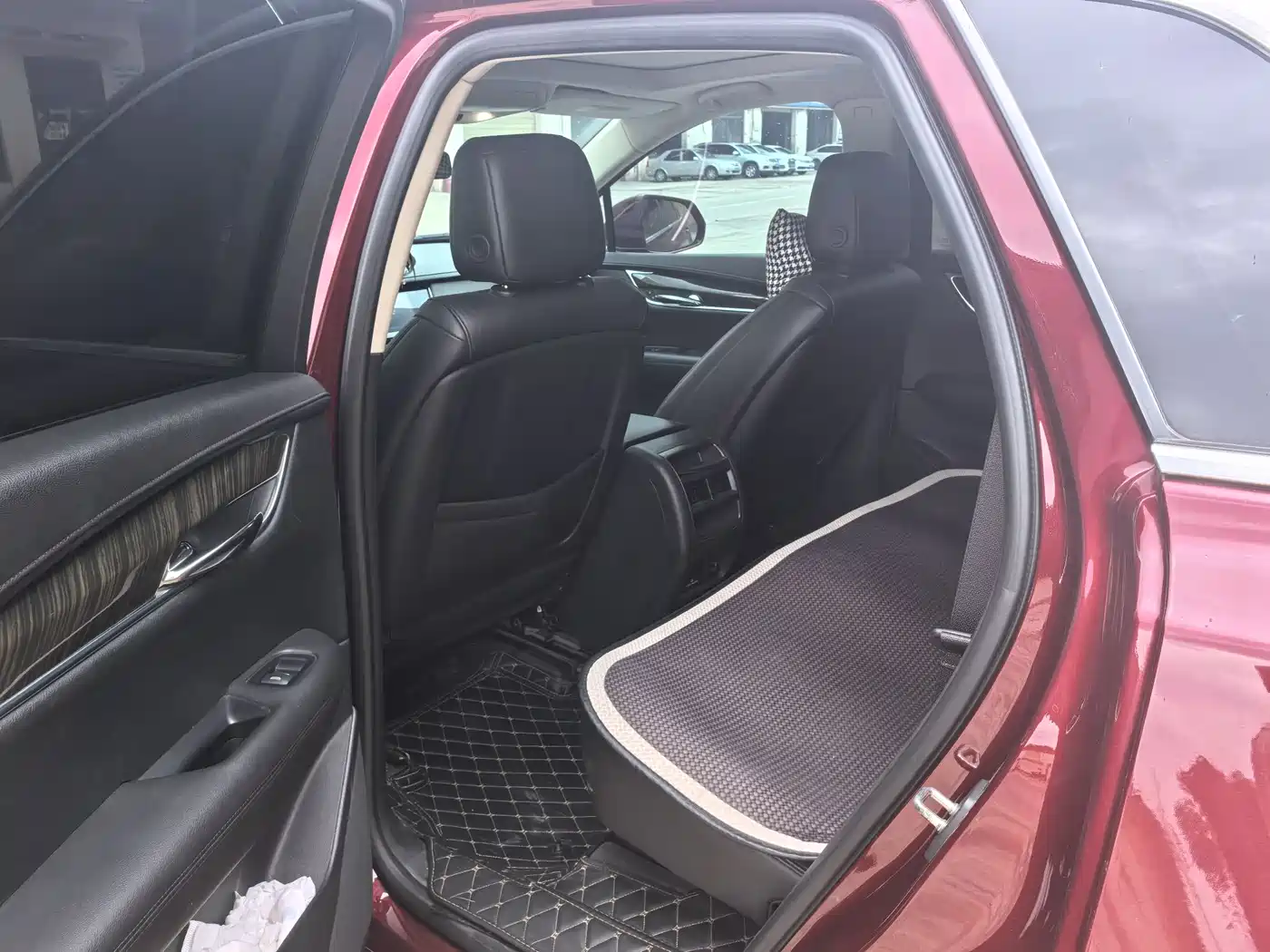 Cadillac XT5 2016 28T AWD Luxury Model фото 5