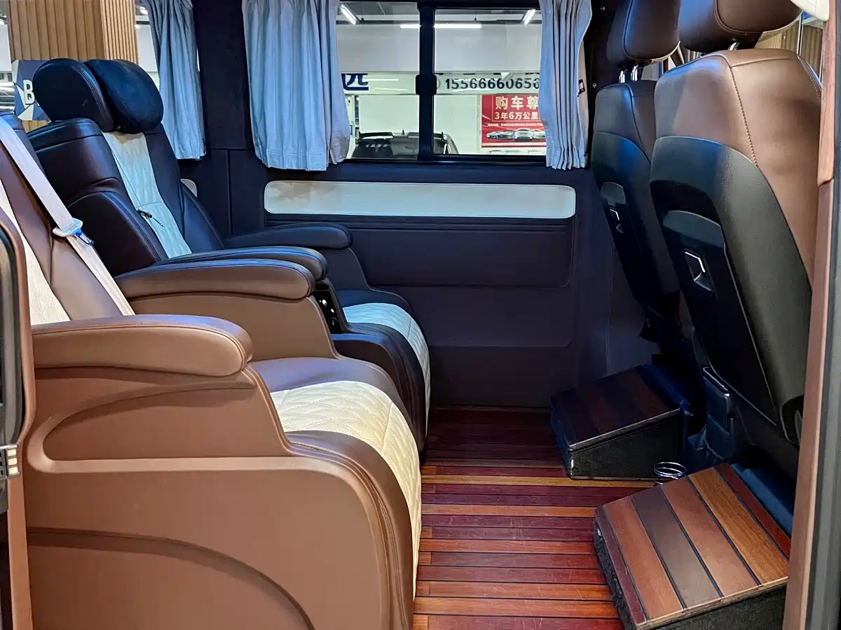 Volkswagen Caravelle 2019 2.0TSI 4WD Comfort 7-seater фото 11
