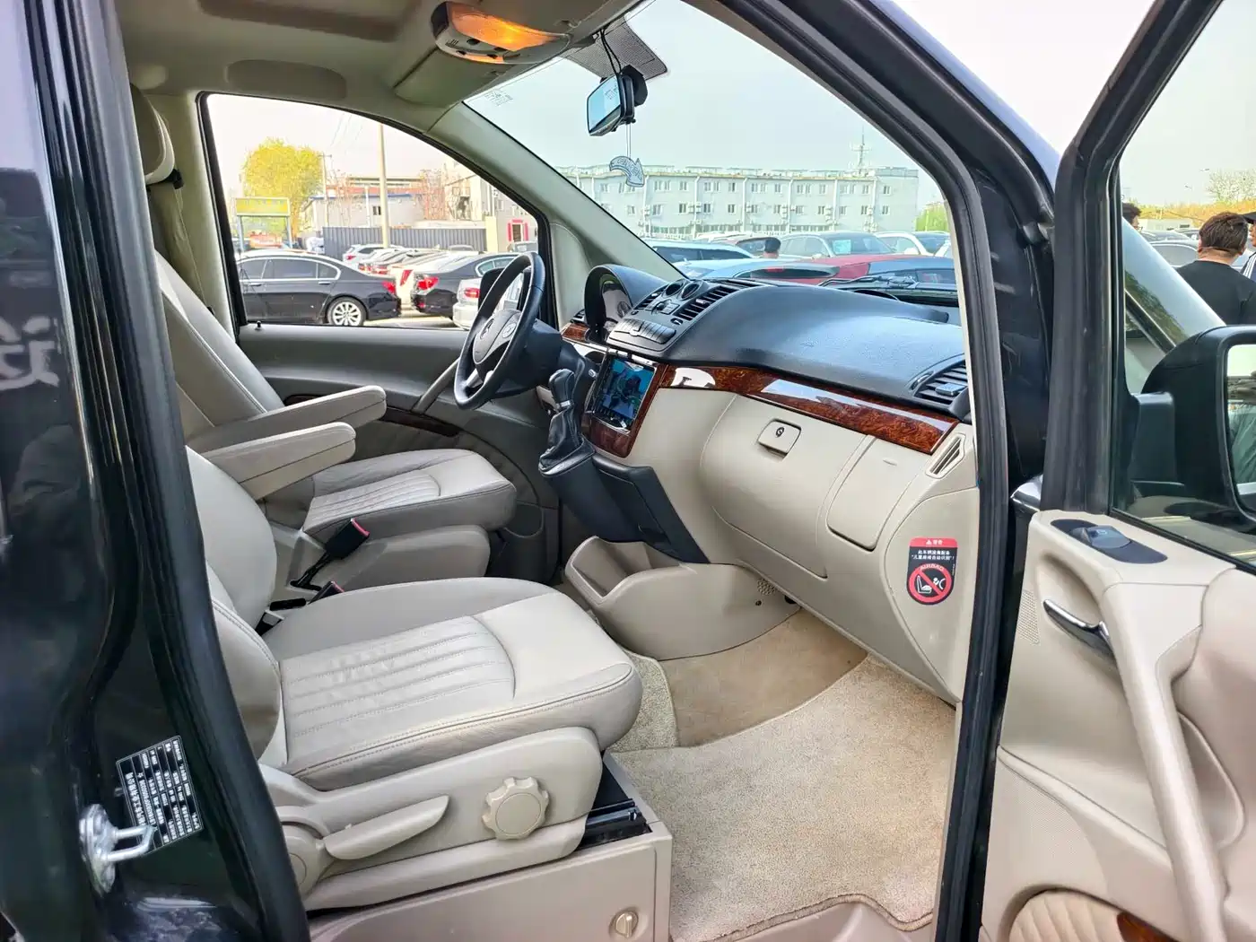 Mercedes-Benz Viano 2015 3.0L Partner Edition фото 15