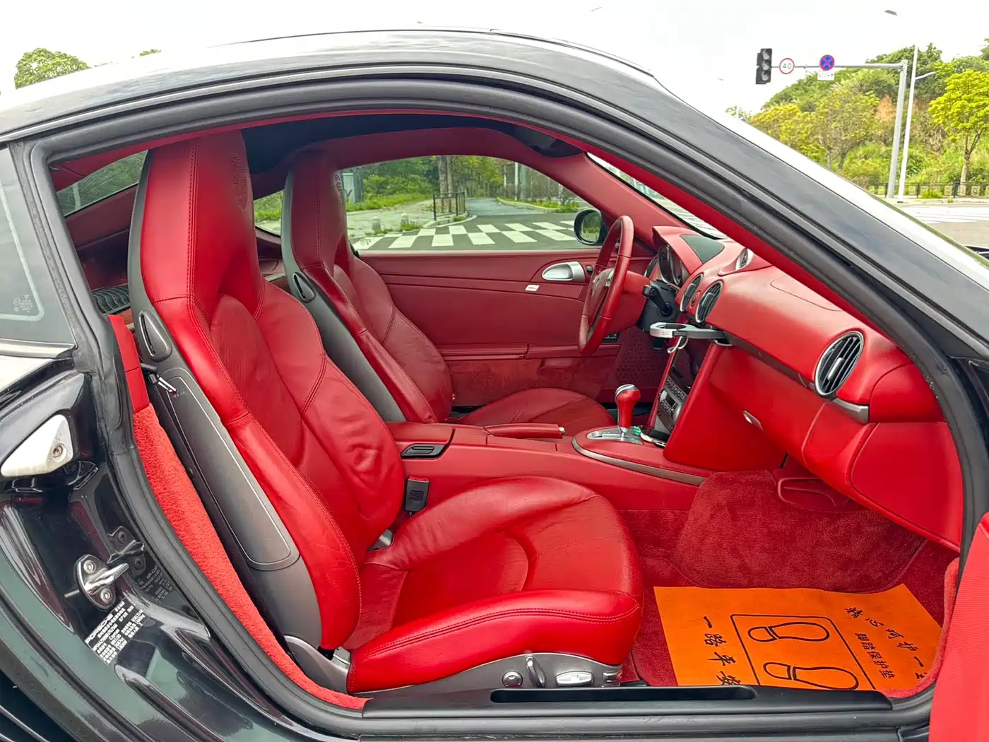 Porsche Cayman фото 4