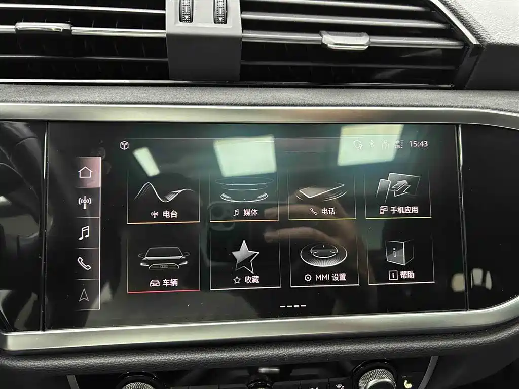 Audi Q3 2022 35 TFSI Fashion Dynamic фото 6