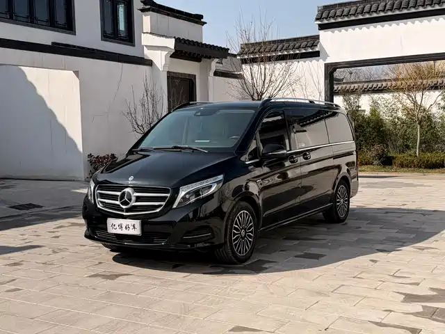 MERCEDES-BENZ V CLASS