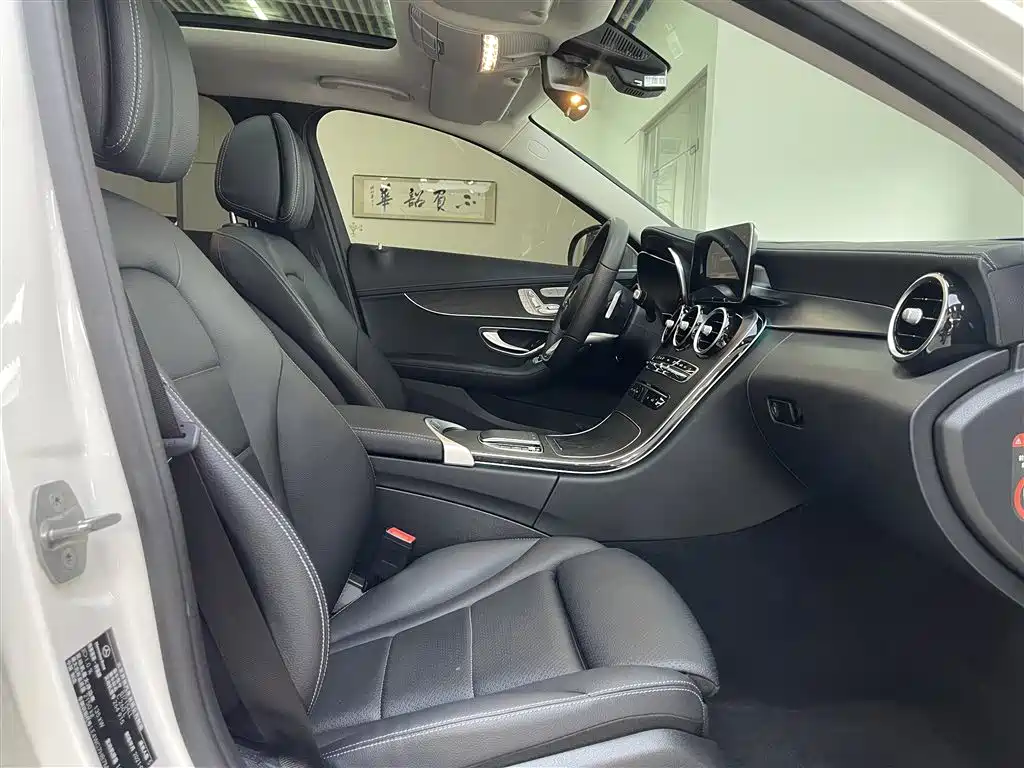 Mercedes-Benz C-Class 2021 C 260 L Sport Edition фото 16