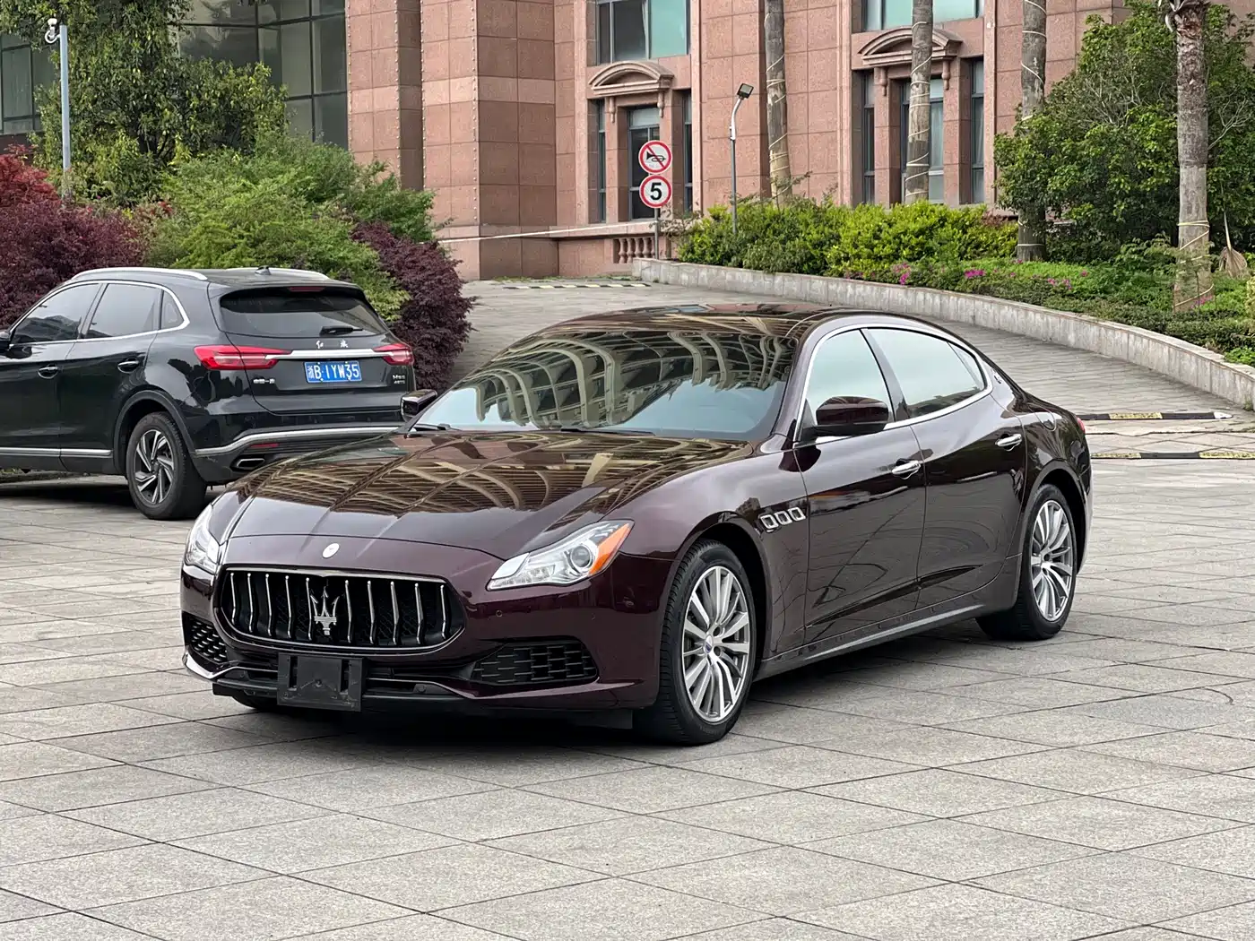 Maserati Quattroporte 2017 2017 3.0T Standard