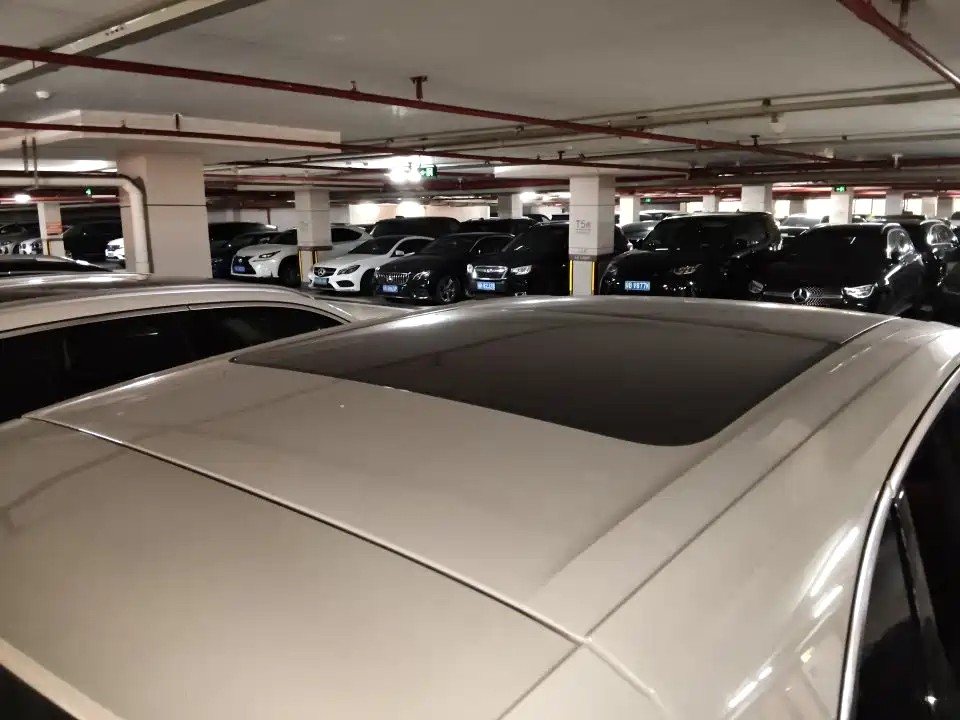 Porsche Cayenne New Energy 2022 2022 Cayenne E-Hybrid 2.0T Platinum Edition