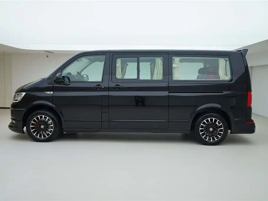 Volkswagen Caravelle 2018 2.0TSI 4WD Comfort Edition 7-Seater фото 3