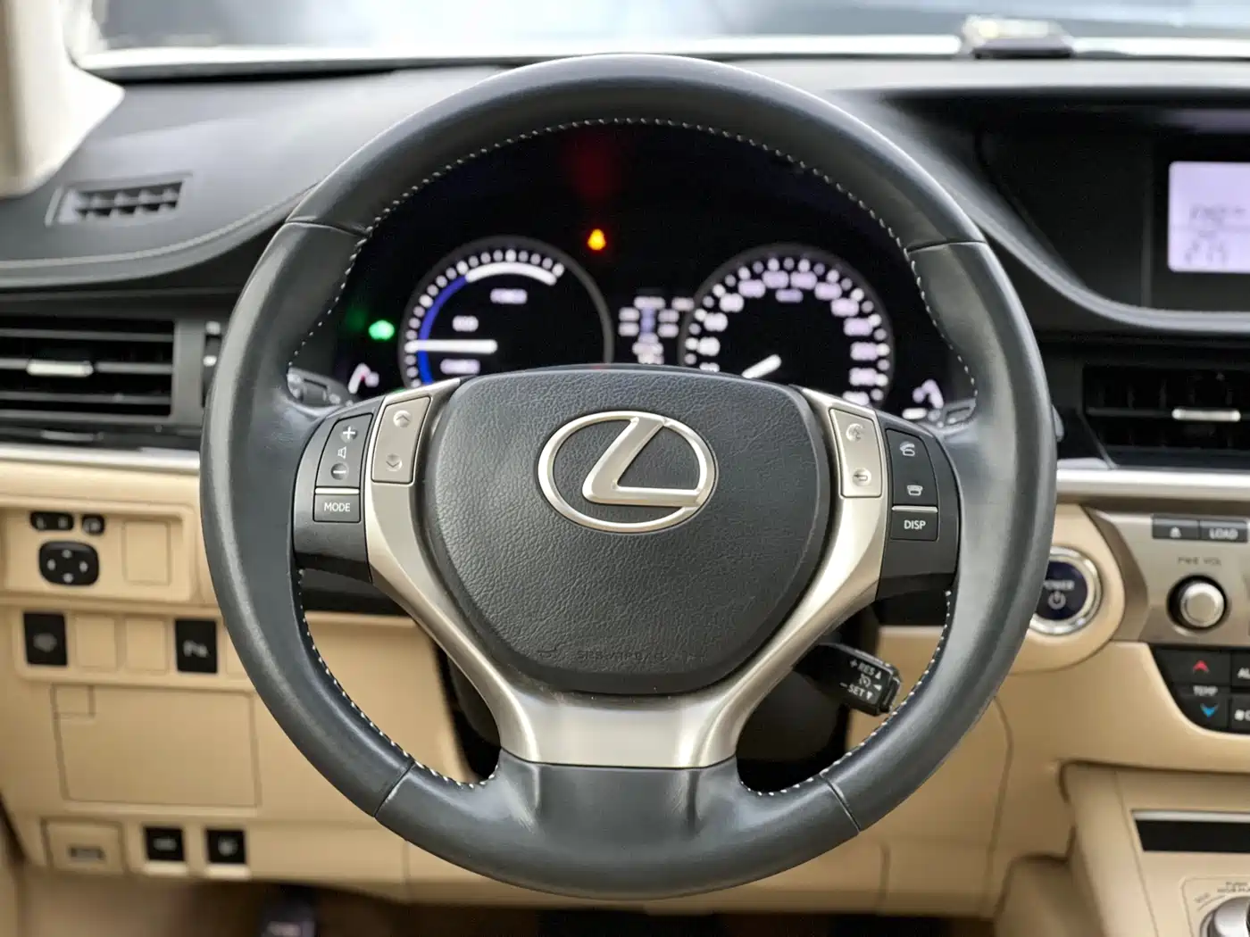 Lexus ES 2013 300h Elite Edition фото 14