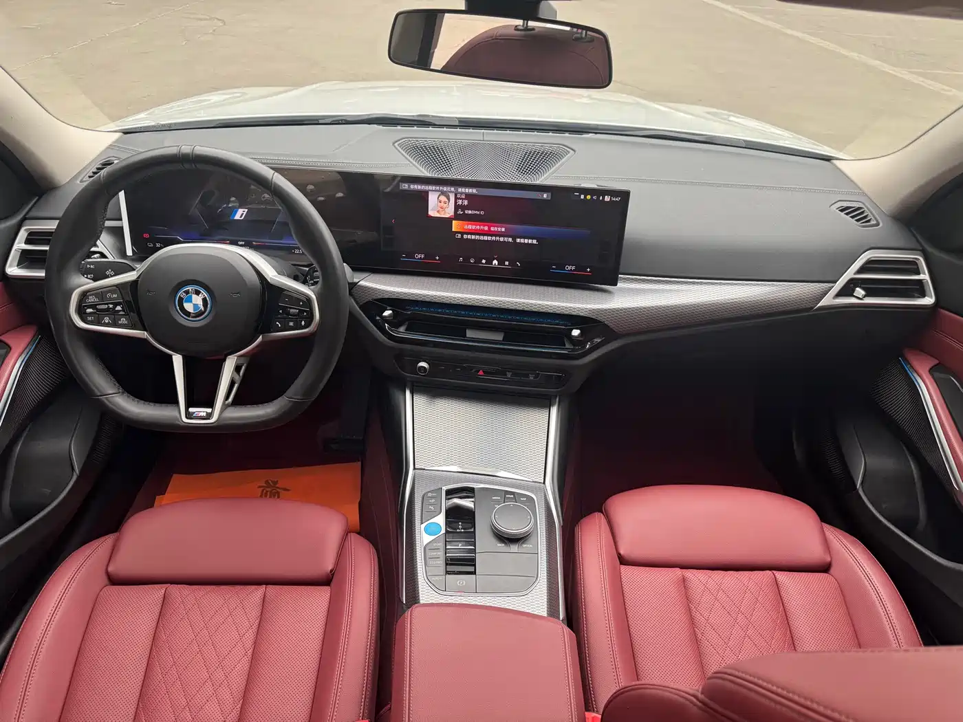 BMW i3 2025 eDrive 40 L Shadow Night Package фото 8