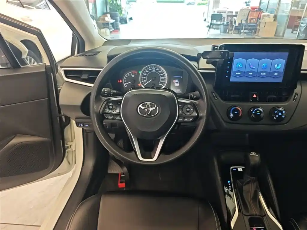 Toyota Corolla 2021 1.2T S-CVT Pioneer PLUS Edition фото 11