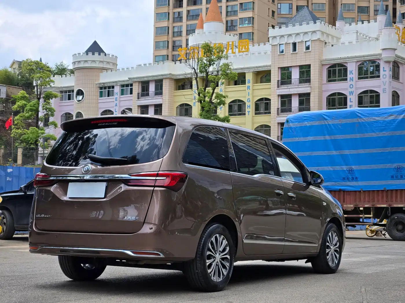 Buick GL8 2021 Land Business Class 652T Smart Premium фото 5