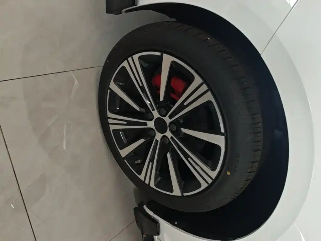 Фото 23 - Geely Preface