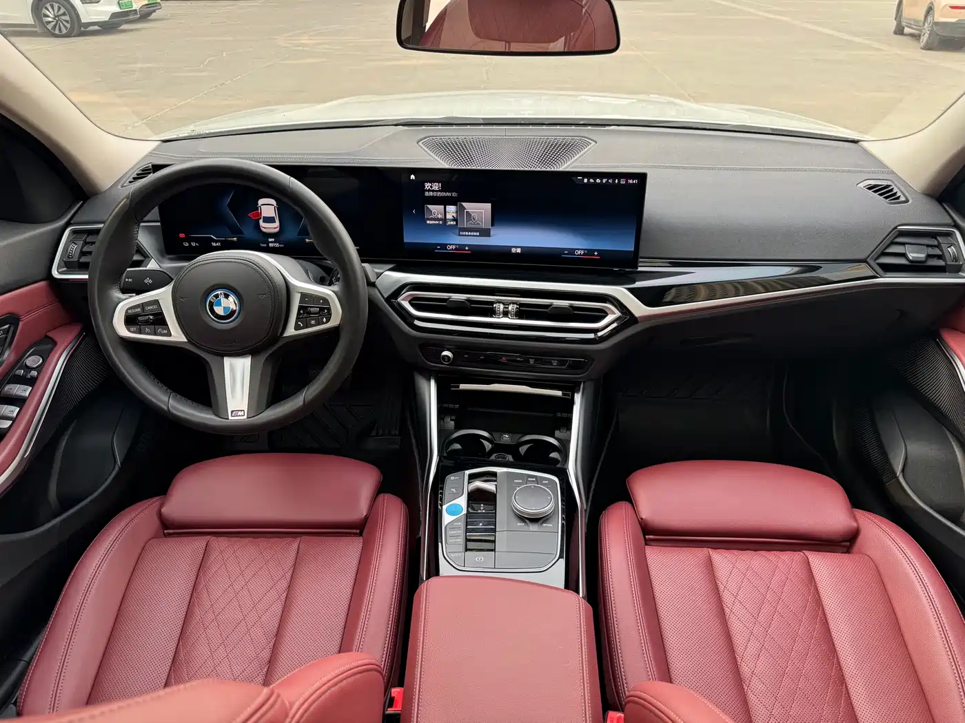 BMW i3 2022 eDrive 35 L фото 6