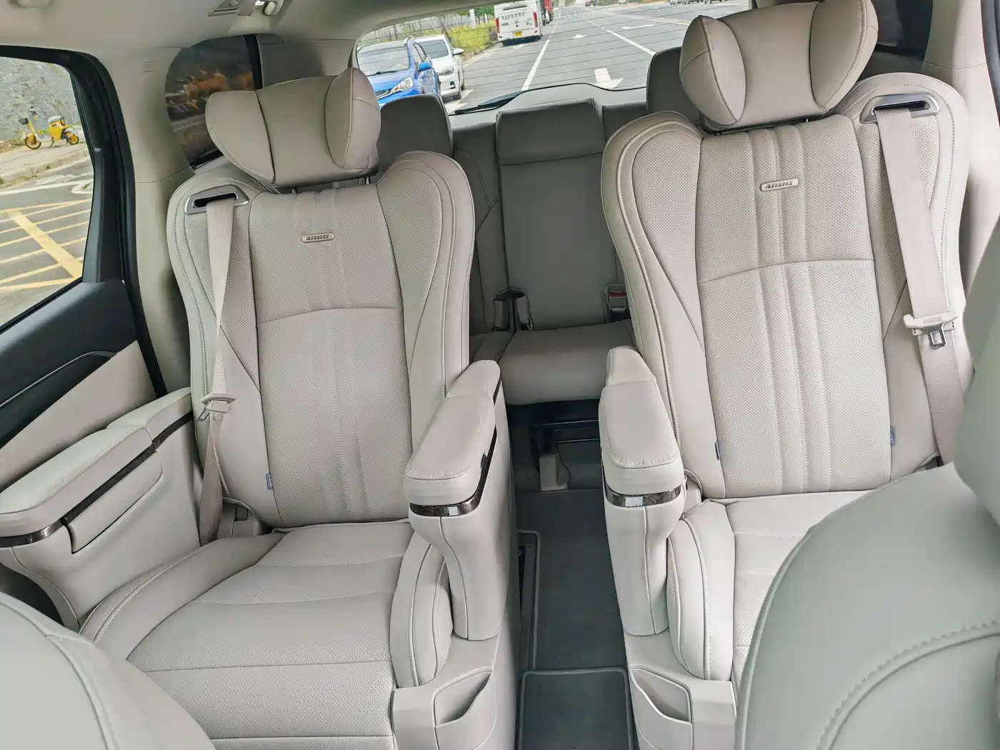 Buick GL8 2022 ES Landmark 653T Comfort фото 15