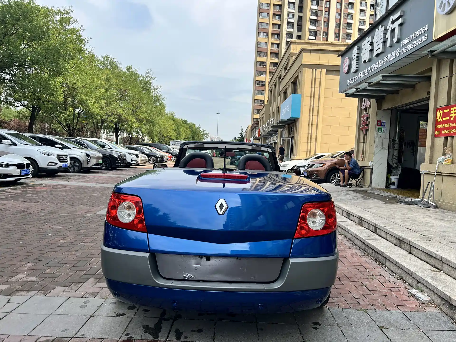 Фото 4 - Renault Megane