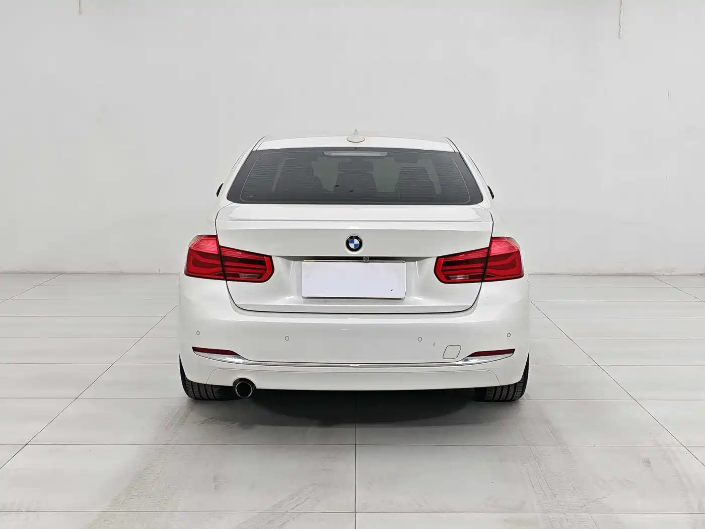 BMW 3 Series 2017 318Li Fashion фото 4