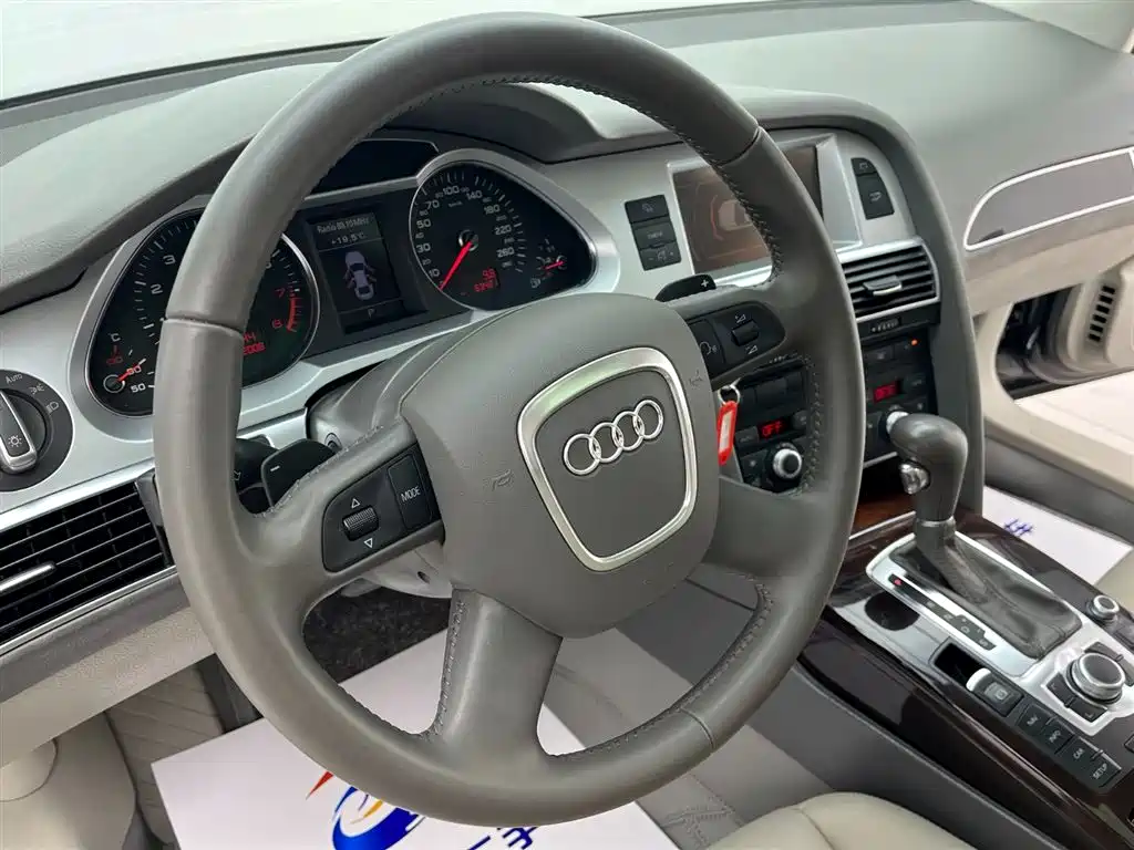 Audi A6L 2009 2.8 FSI Comfort Entertainment фото 17