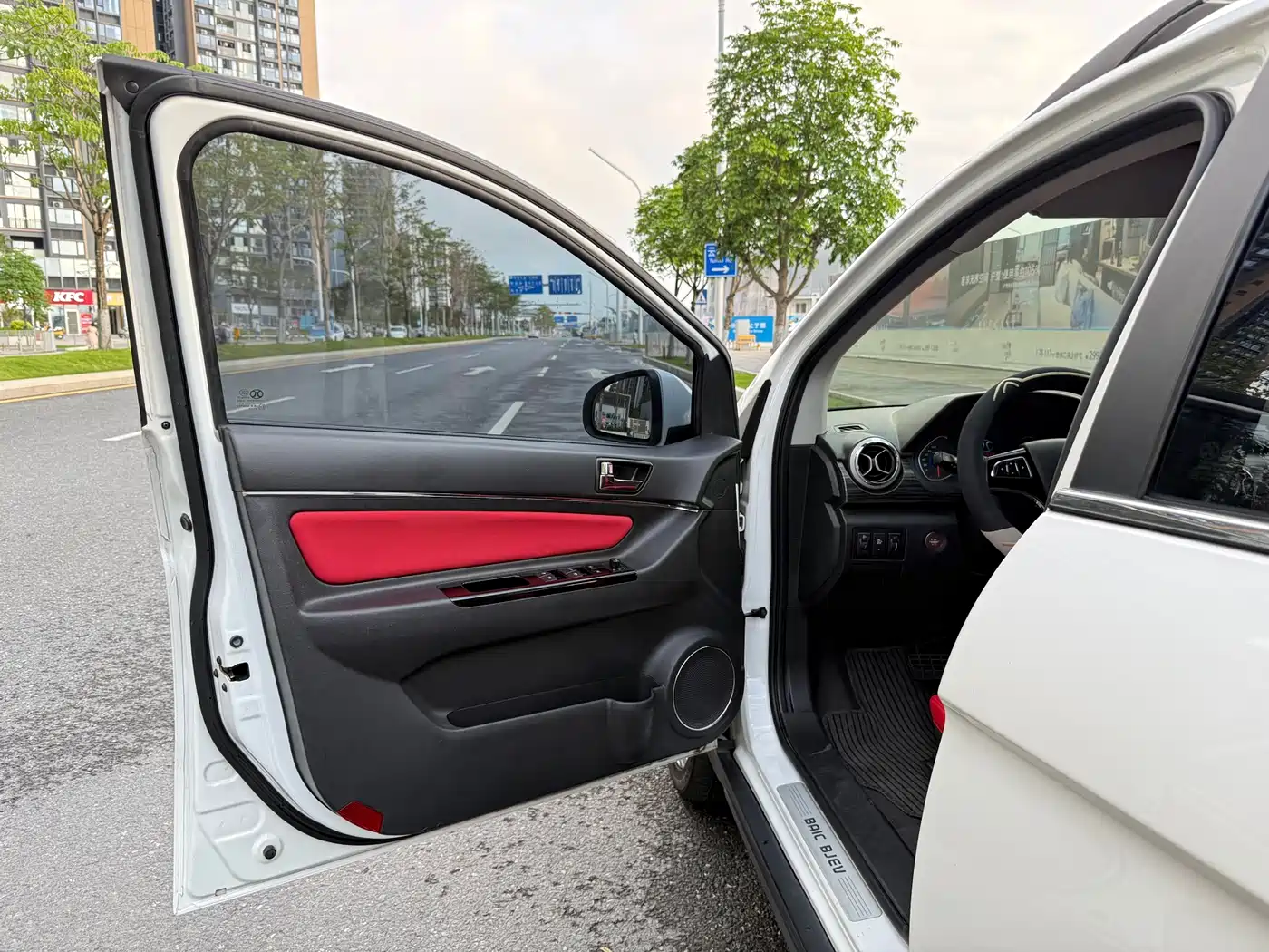 BAIC New Energy EX 2018 2018 EX360 New Trend Edition