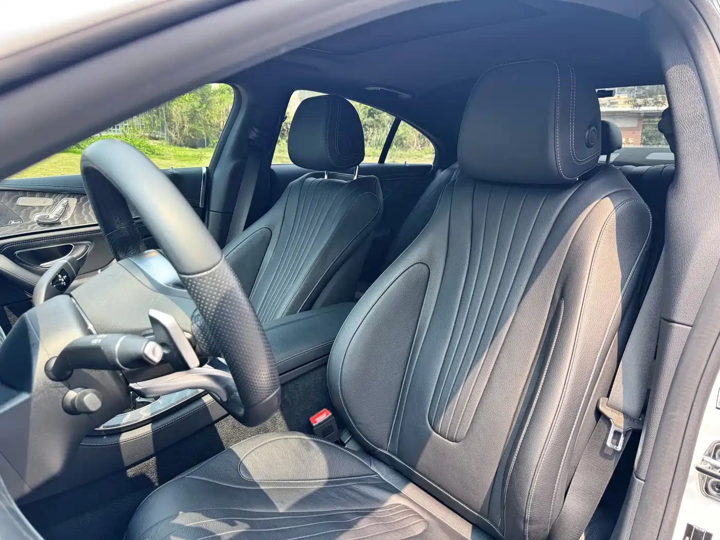 Mercedes-Benz CLS 2021 CLS 300 Luxury фото 9