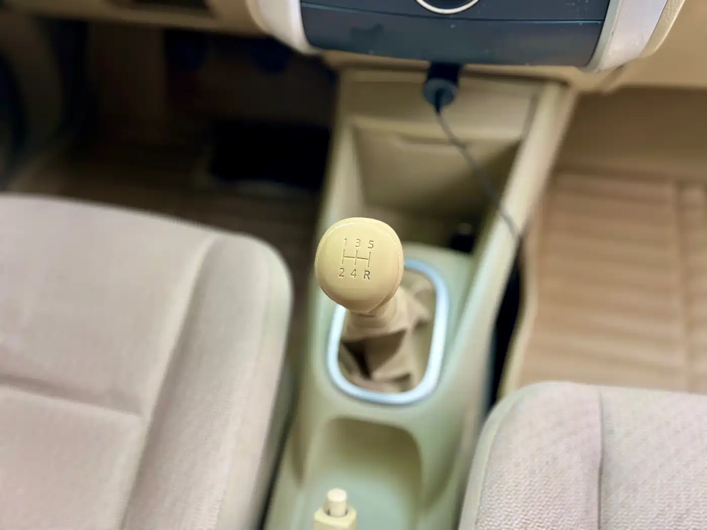 Venucia D50 2015 2013 1.6L Manual Fashion